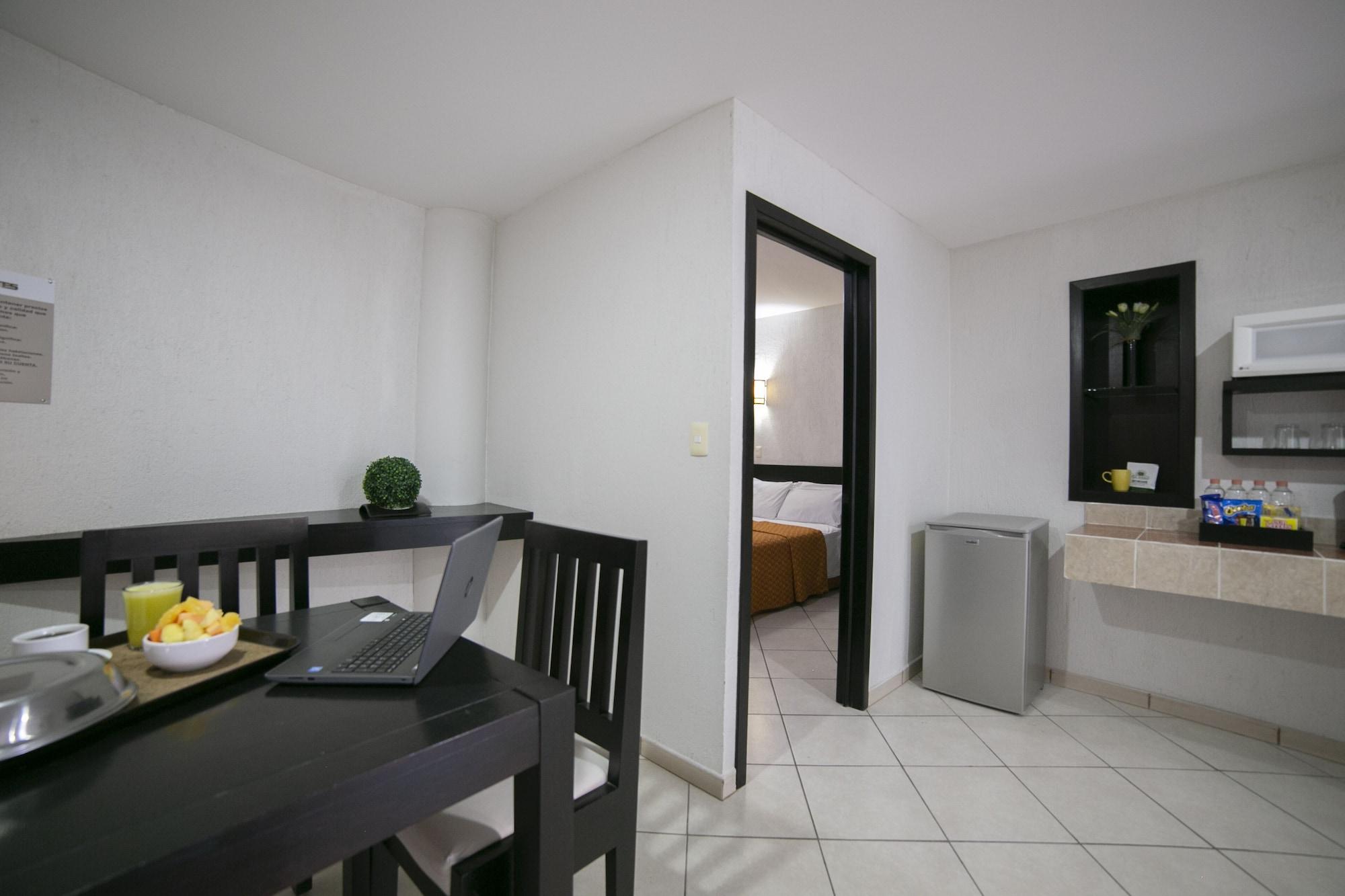 Hotel Rs Suites Тустла-Гутьеррес Экстерьер фото