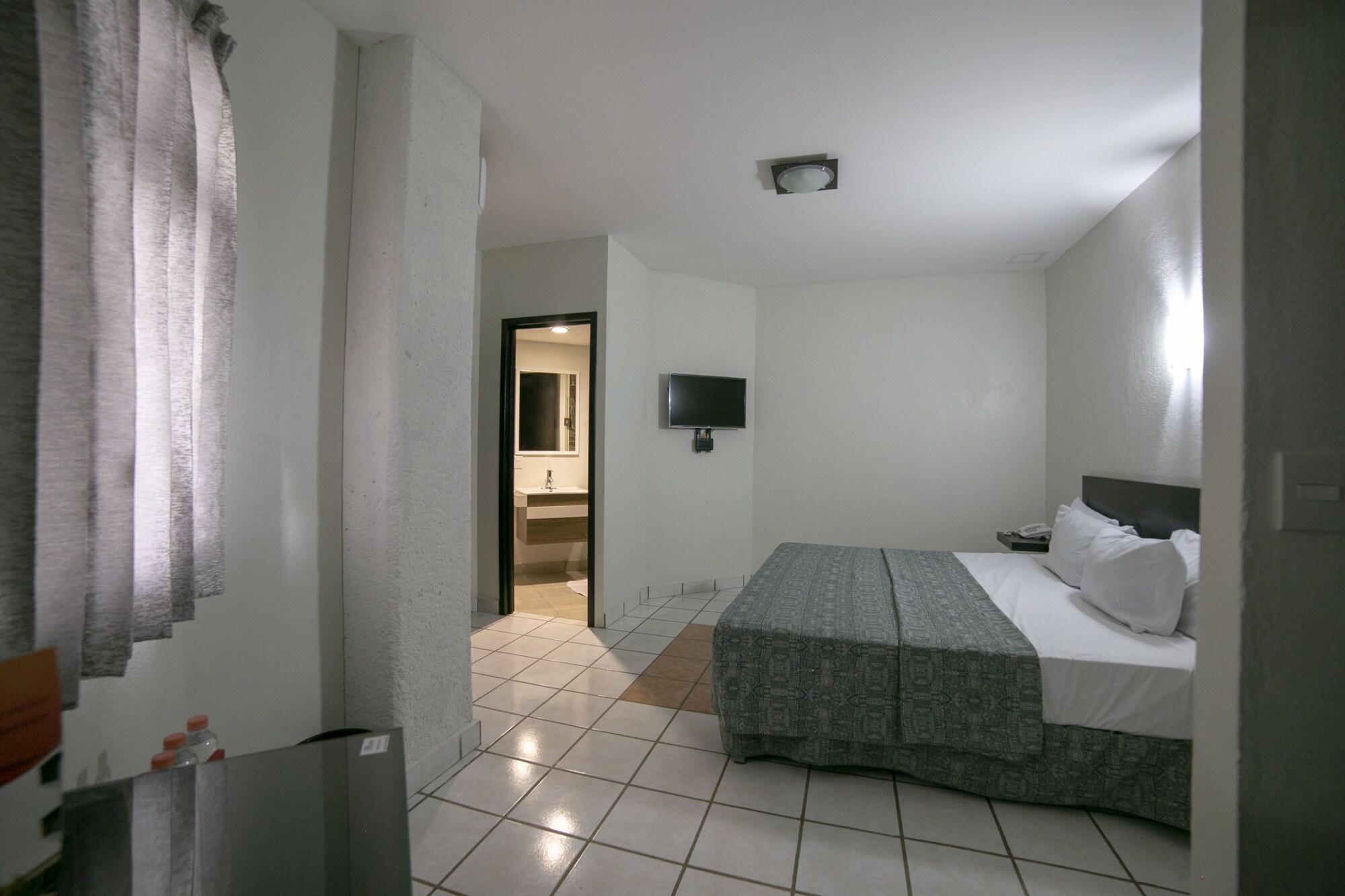 Hotel Rs Suites Тустла-Гутьеррес Экстерьер фото