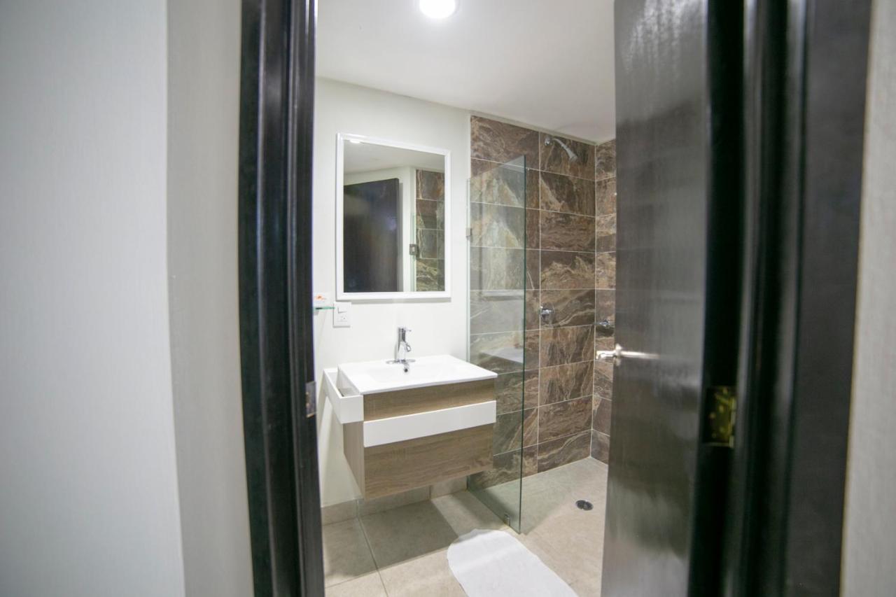 Hotel Rs Suites Тустла-Гутьеррес Экстерьер фото