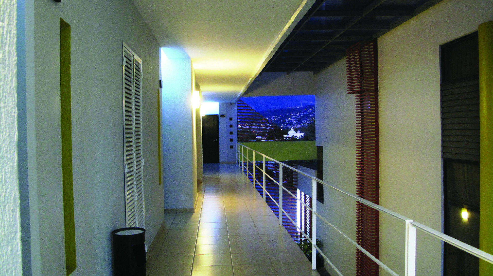 Hotel Rs Suites Тустла-Гутьеррес Экстерьер фото