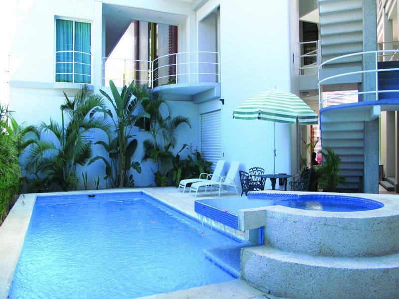 Hotel Rs Suites Тустла-Гутьеррес Экстерьер фото